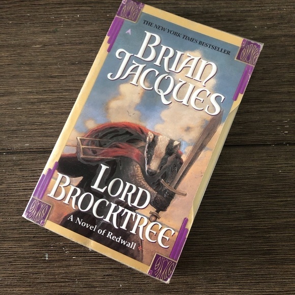 Lord Brocktree (A Novel of Redwall) by: Brain Jacques paperback book - Picture 1 of 4